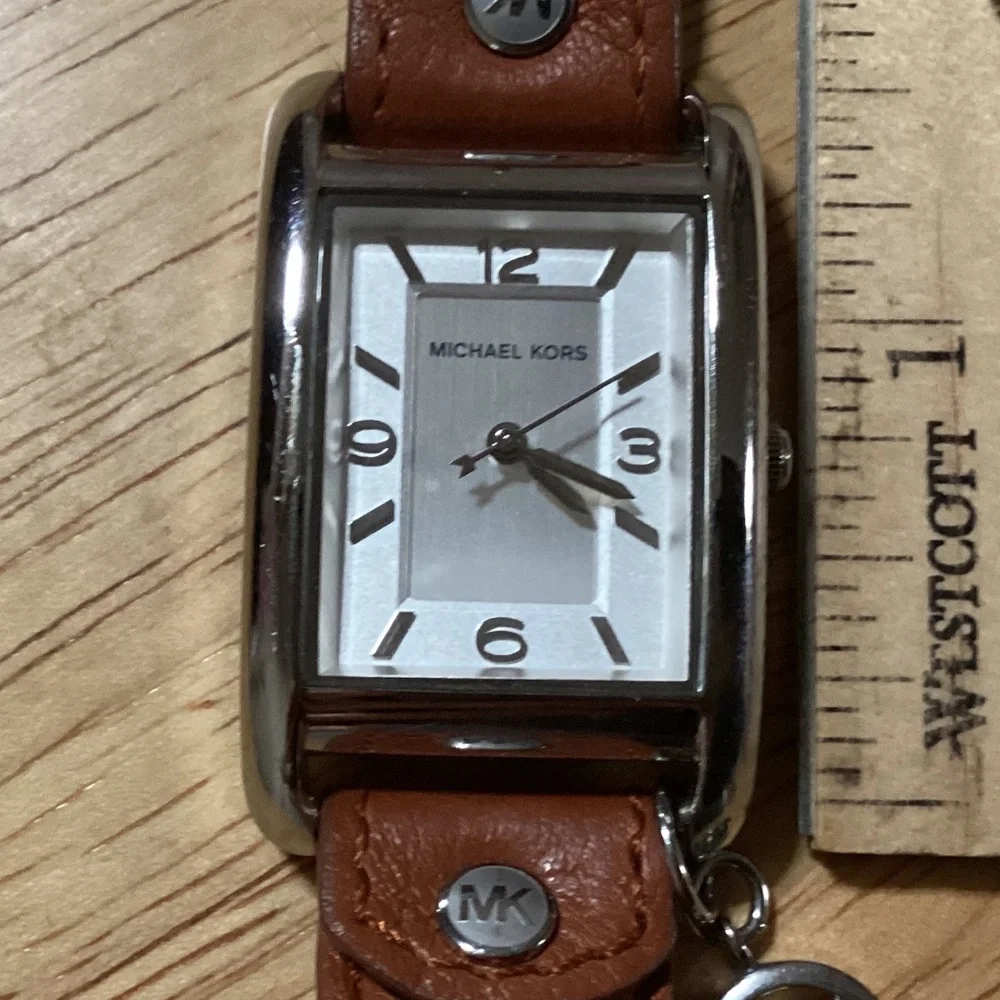 Vintage Michael Kors Women’s Watch Silver-tone with Brown Leather Band MK2165